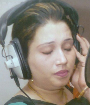 Urdu Singer Beena Khan