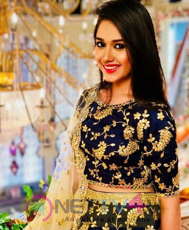 Actress Jannat Zubair Rahmani Cute Photos Hindi Gallery