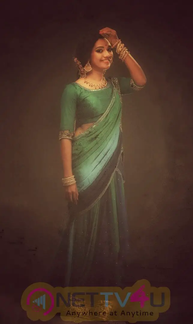 Actress Mareena Michael Kurisingal Angelic Pics Malayalam Gallery
