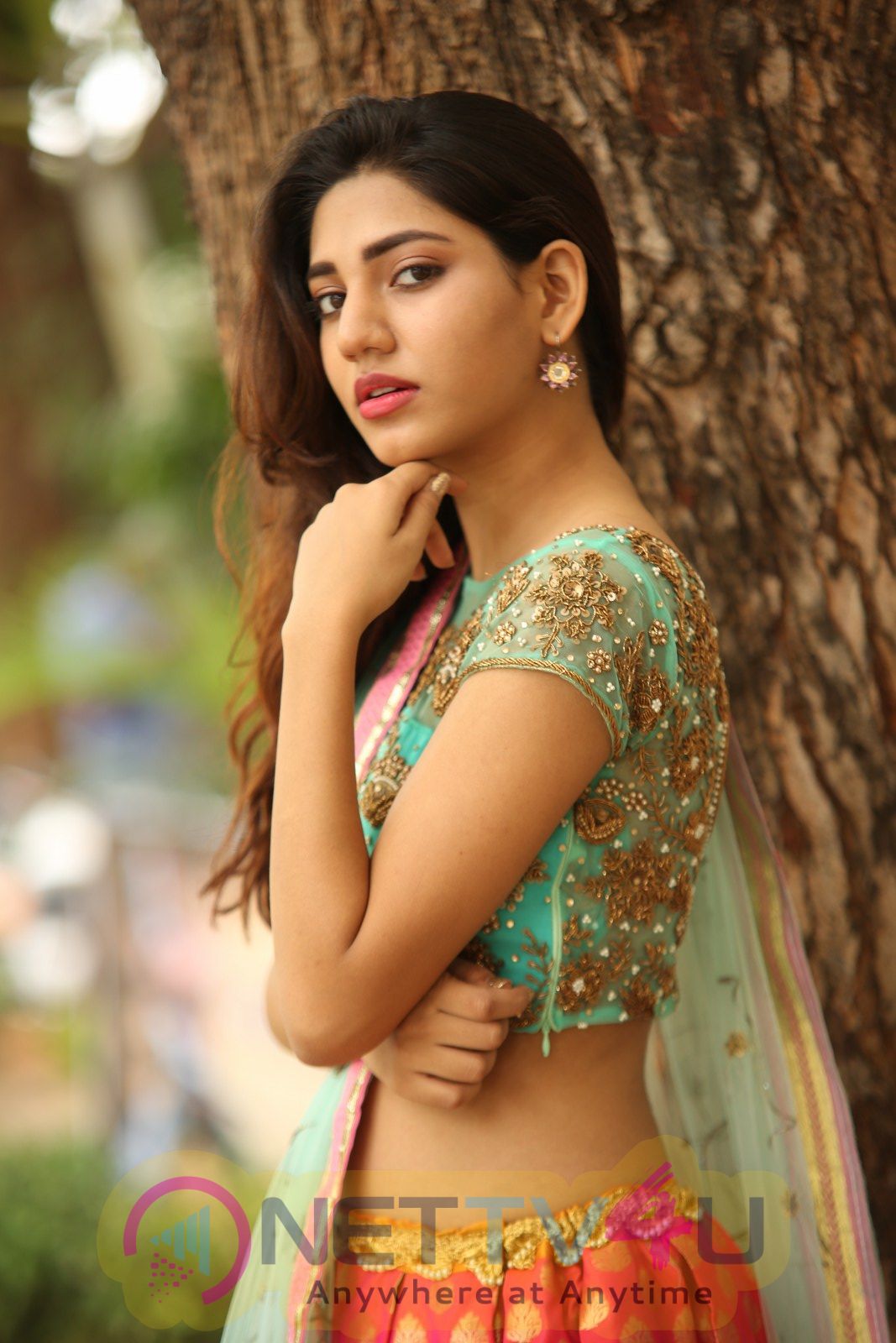 Actress Sonakshi Shing Latest Photoshoot Stills Telugu Gallery