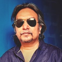 Rakesh Zharotia Hindi Editor