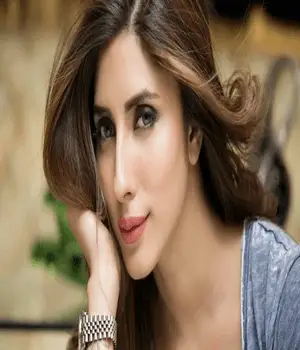 Urdu Actress Uzma Khan