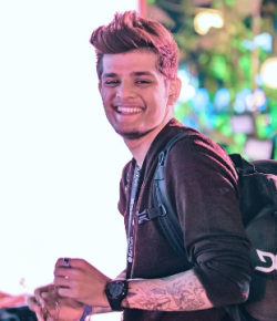 Dhruv Gohil Marathi Still Photographer