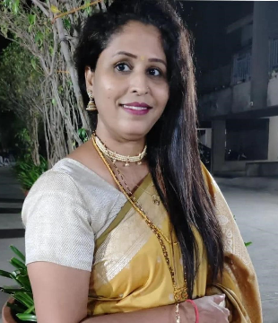 Marathi Supporting Actress Varsha Padwal