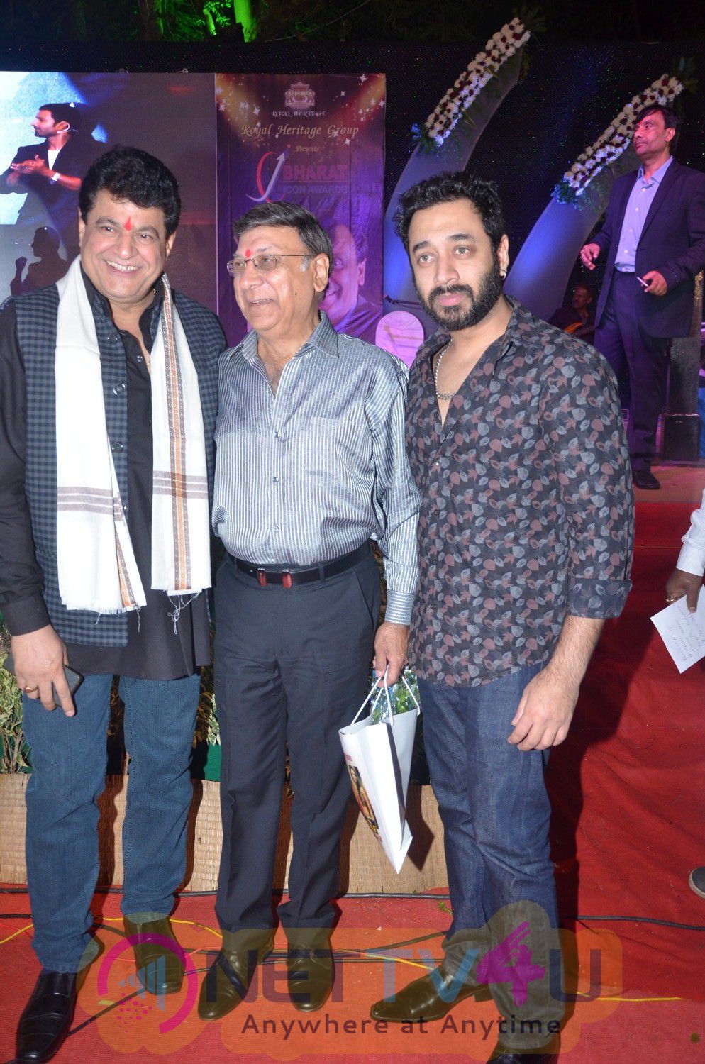 Bharat Icon Award With Hiten Paintal And Gufi Paintal Special Stills ...