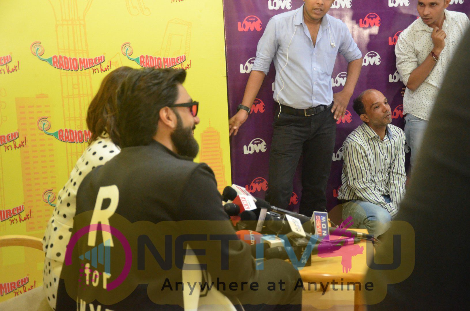 Ranveer Singh & Vaani Kapoor Befikre Promotions At Radio Mirchi  Cute Images Hindi Gallery