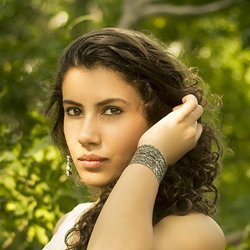 Raabiya Marici Hindi Theatre Artist