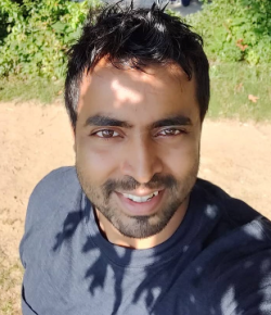 Arnold Dsouza Hindi Makeup Artist