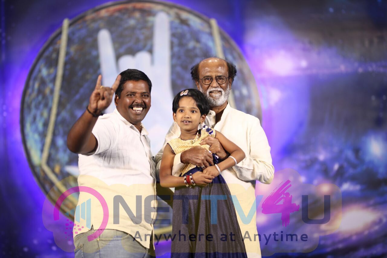Superstar Rajinikanth's Fans Meet On Day 4 Stills Tamil Gallery