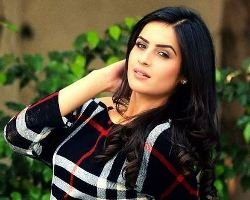 Punjabi Movie Actress Aman Hundal
