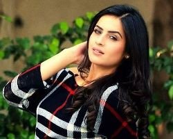 Punjabi Movie Actress Aman Hundal Punjabi Movie Actress Aman Hundal