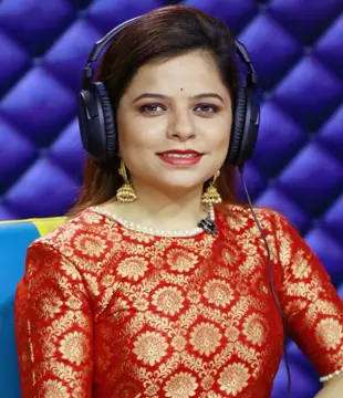 Marathi Singer Kartiki Kalyanji Gaikwad Pise