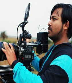 Tubun Sen Odia Director