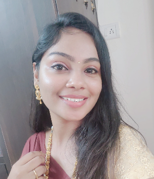 Tamil Actress Nandhini Senthamizh