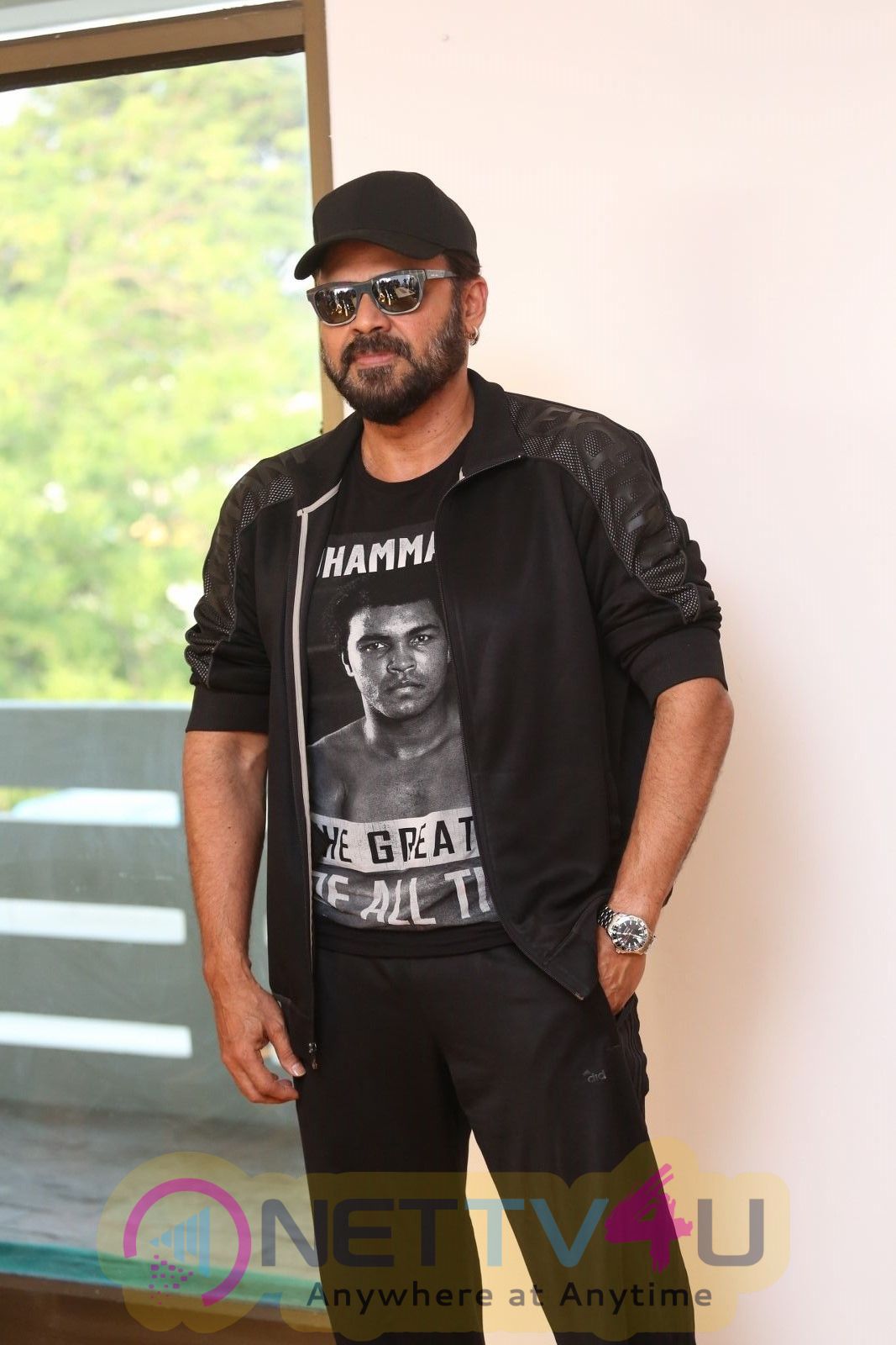 Actor Venkatesh Interview Grand Pics Telugu Gallery