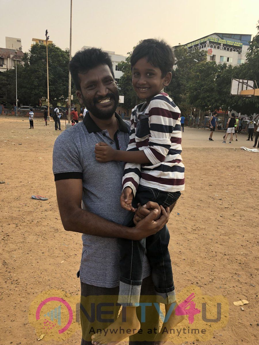 Director Suseenthiran Good Looking Stills Tamil Gallery