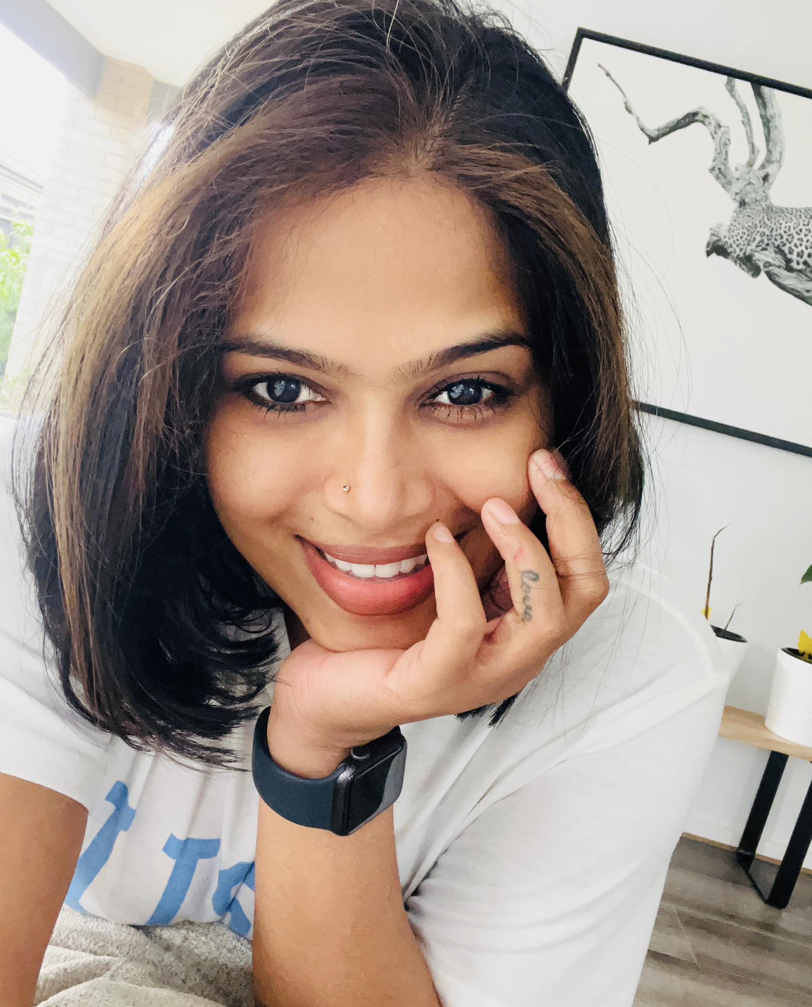 Sinhala Actress Apsara Dissanayake