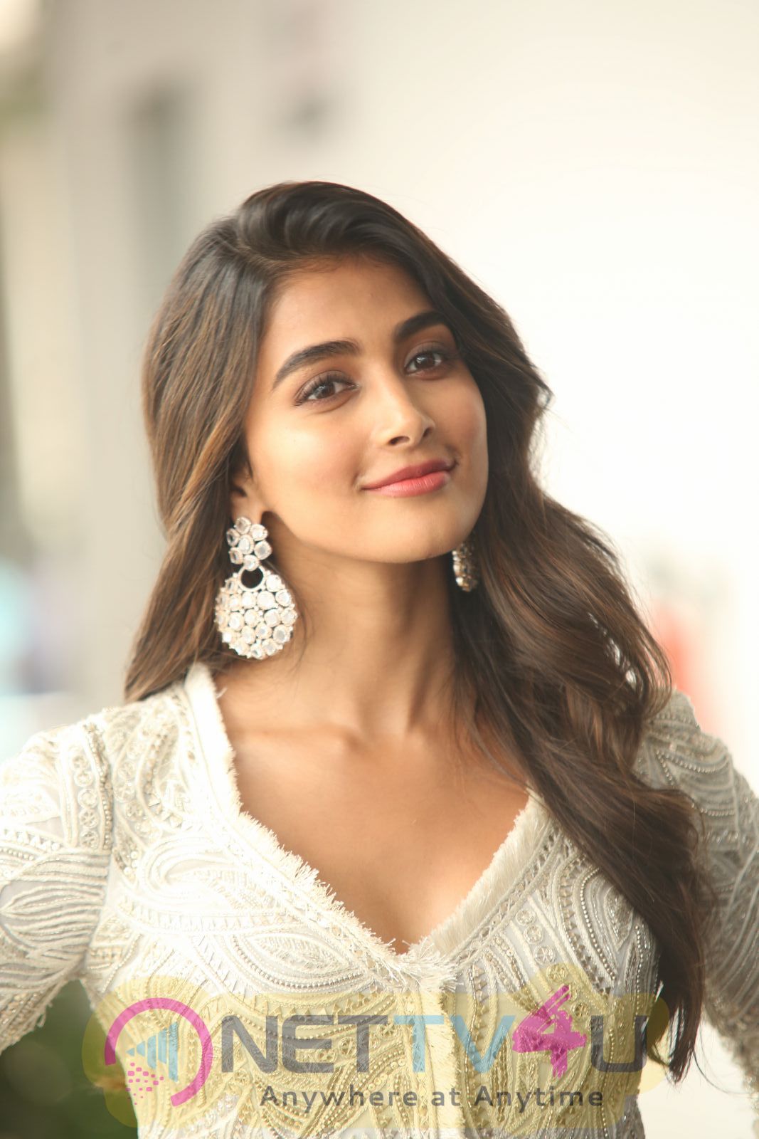 Actress Pooja Hegde Beautiful Stills Telugu Gallery