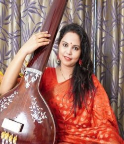 Shalini Prateek Sinha Hindi Singer