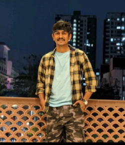 Omkar Tanksali Hindi Paint Artist