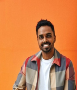 Arulazhakan Ayyavoo Tamil Director