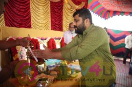 GajiniKanth Movie Pooja Stills Tamil Gallery