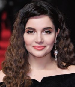 Armeena Rana Khan Urdu Movie Actress