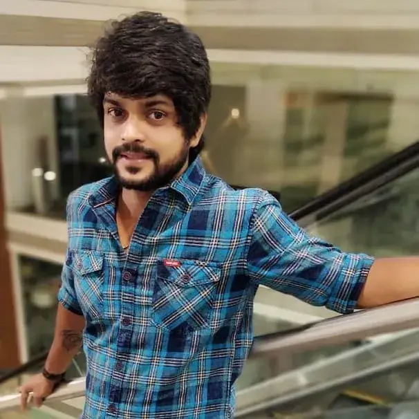 Telugu Actor Praneeth Reddy Kallem