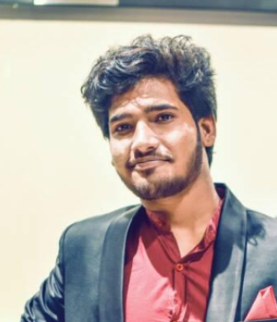 Hindi Editor Yash Parikh