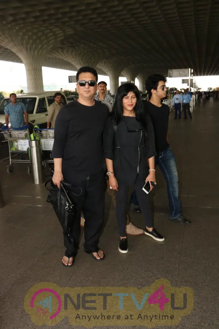 Sajid Nadiadwala & Her Family Spotted At Airport Images Hindi Gallery