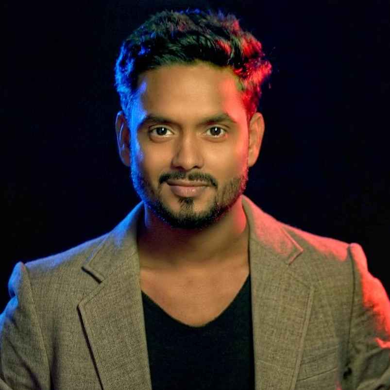 Hindi Director Jitendra Singh Tanwar