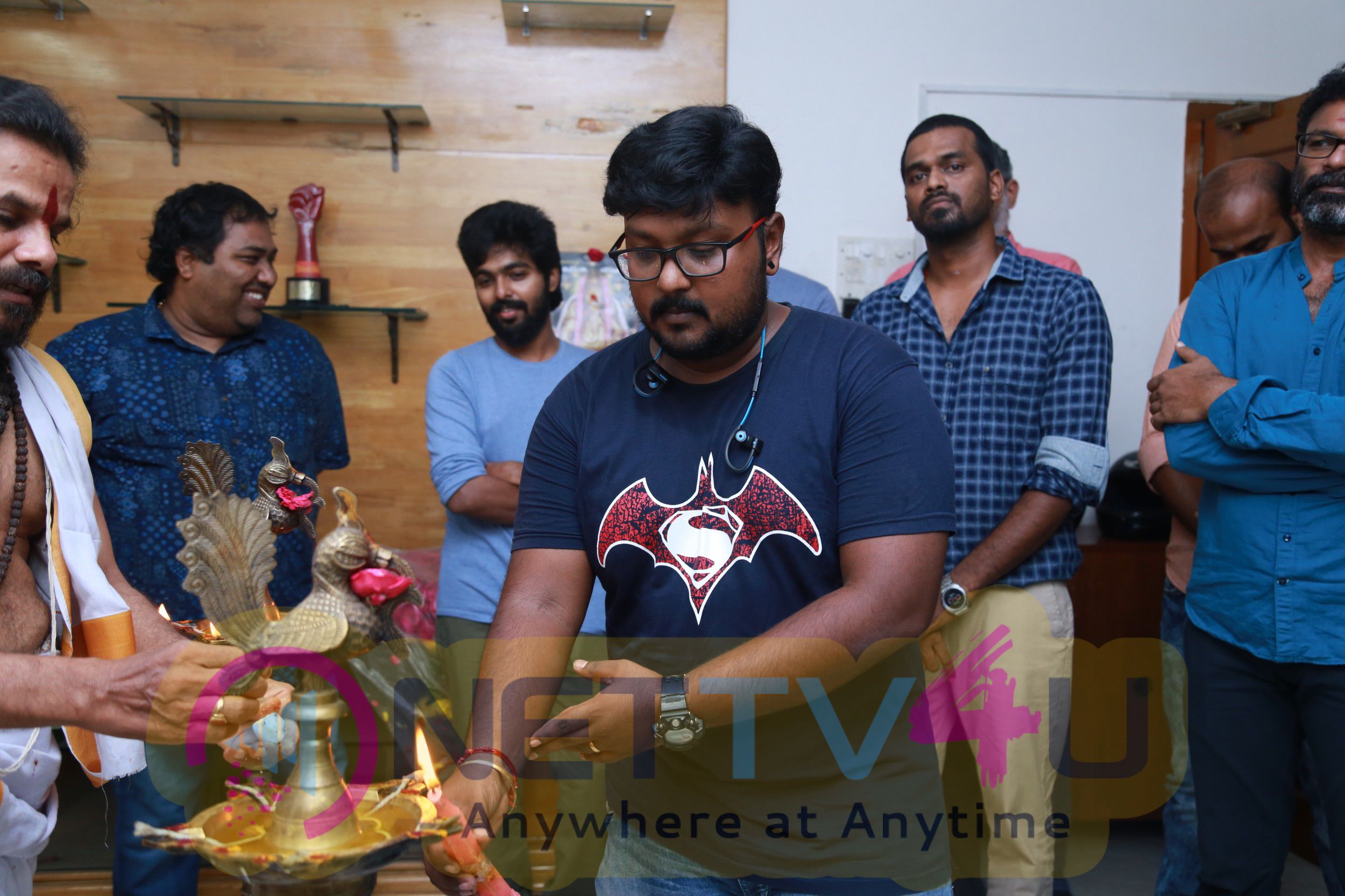 4G Tamil Movie Pooja Attractive Pics Tamil Gallery