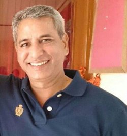 Atul Kapoor Hindi Vocalist