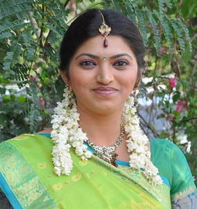 Telugu Movie Actress Keerthi Naidu