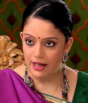Hindi Tv Actress Meenal Pendse