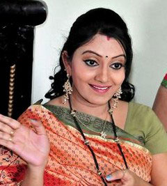 Telugu Movie Actress Naveena Yata