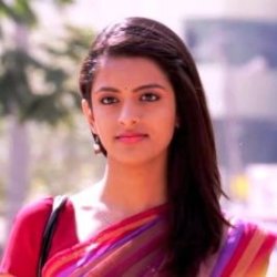 Prachi Thaker Hindi Model