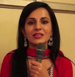 Roop Durgapal Hindi TV-Actress