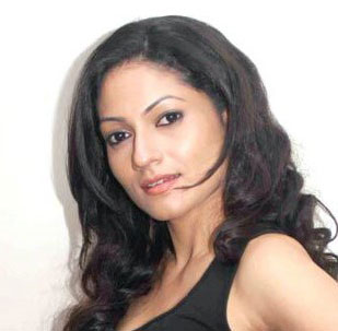 Hindi Model Shireen Farooq