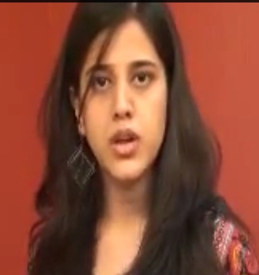Hindi Tv Actress Simran Pareenja