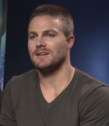 English Movie Actor Stephen Amell
