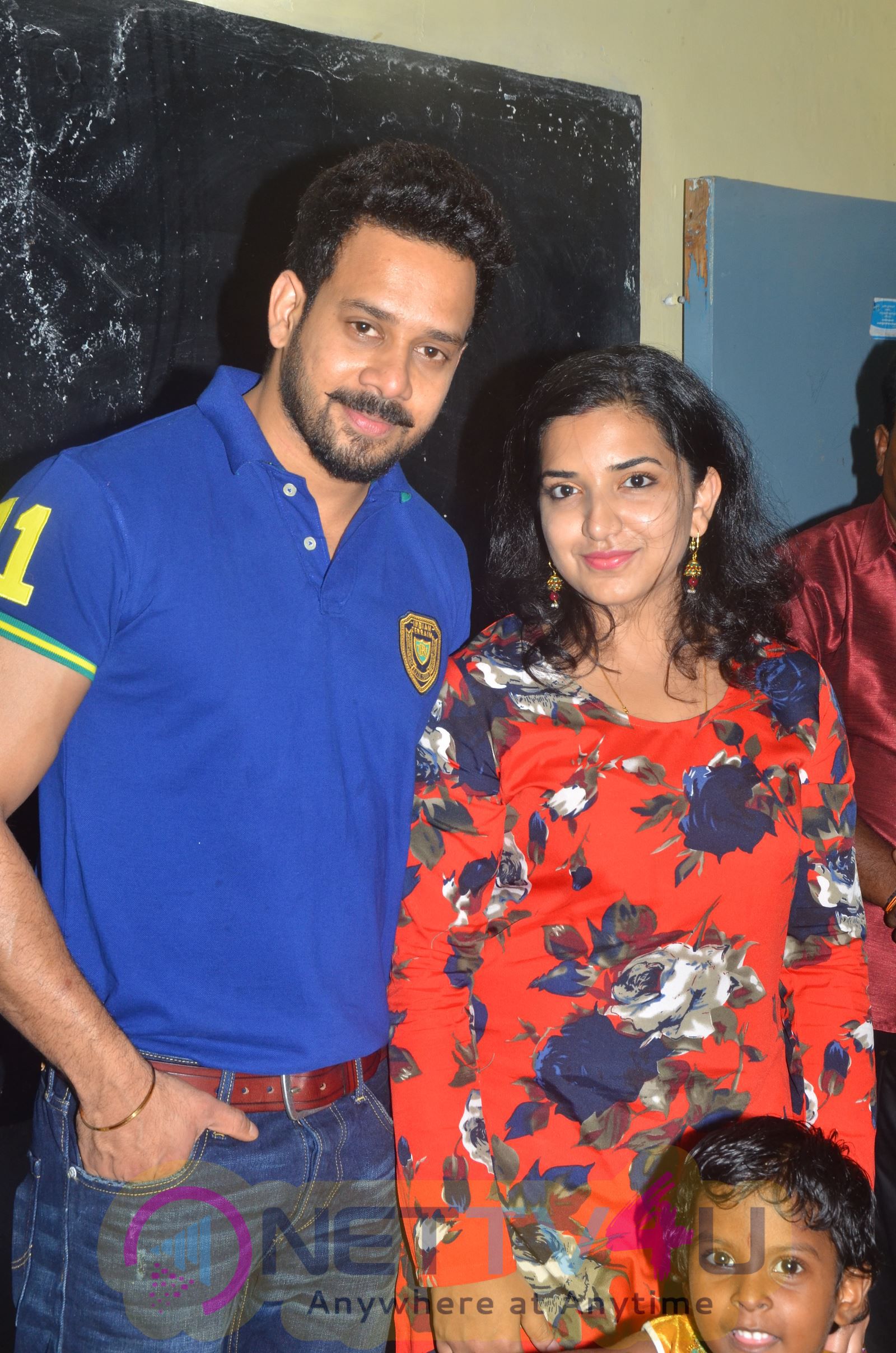 Actor Bharath Birthday Celebration Stills Tamil Gallery