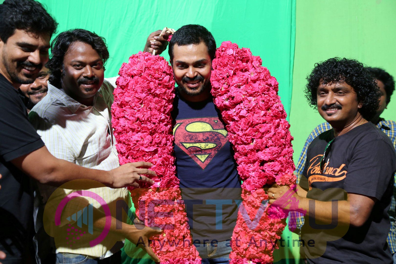 Actor Karthi Birthday Celebration At Kashmora Shooting Spot Excellent Stills Tamil Gallery