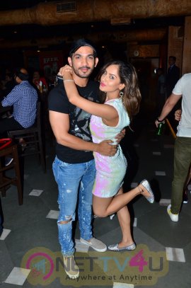Actor Kunal Verma Celebrated His Birthday At R Adda Photos Hindi Gallery