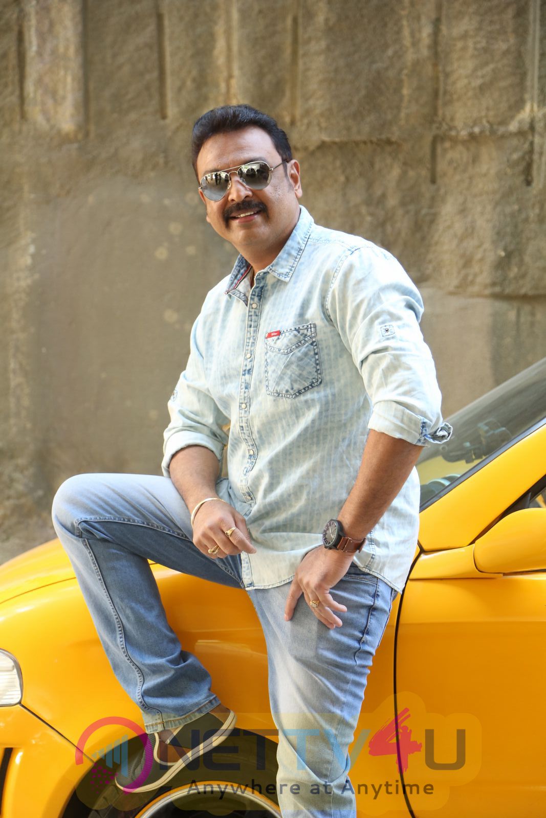 Actor Naresh Exclusive Interview Images Telugu Gallery