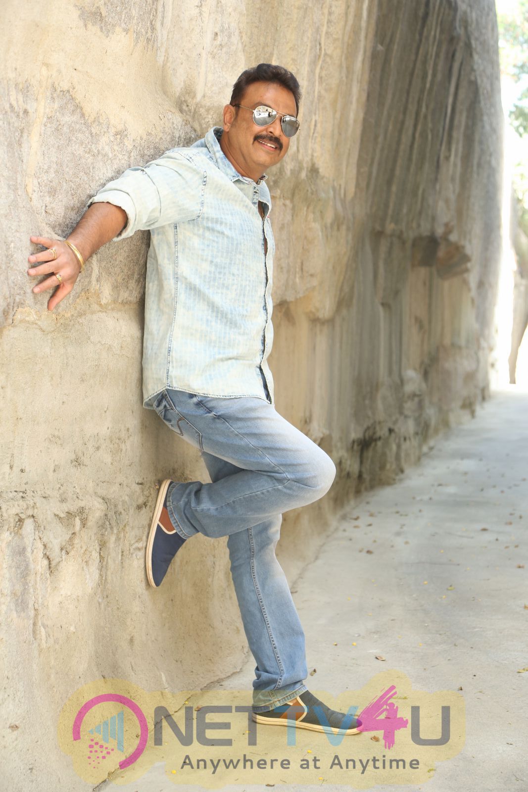 Actor Naresh Exclusive Interview Images Telugu Gallery