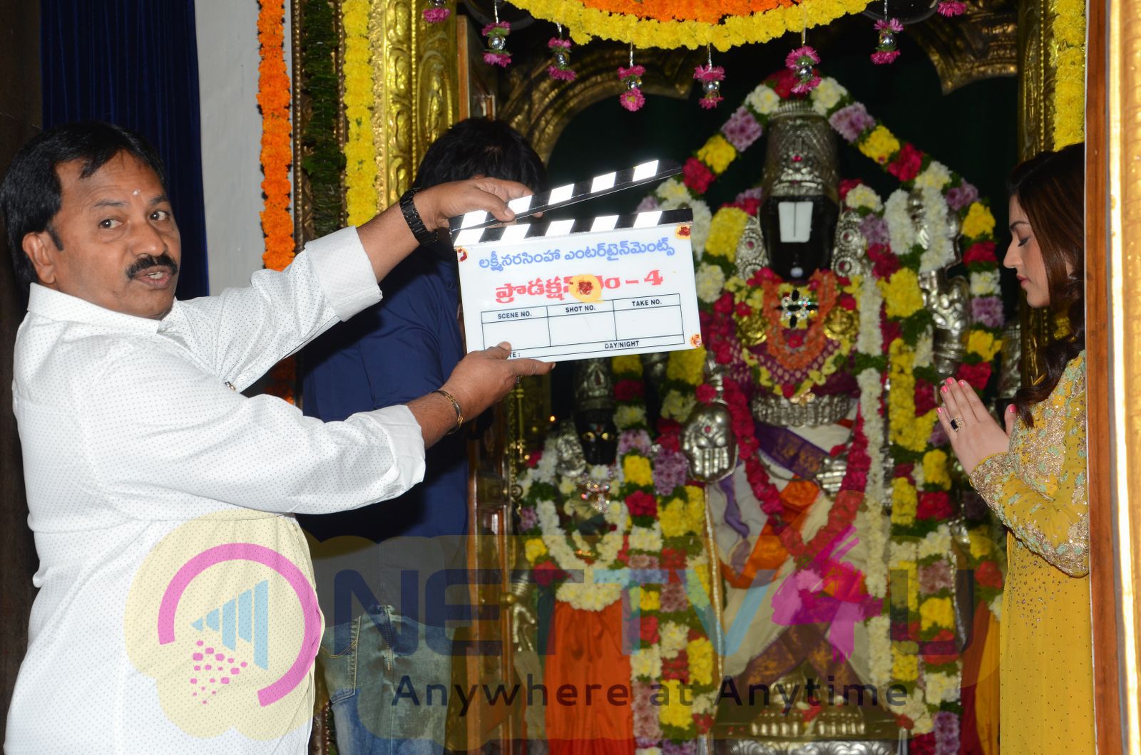 Actor Sundeep Kishan New Movie  Opening Exclusive Pics Telugu Gallery
