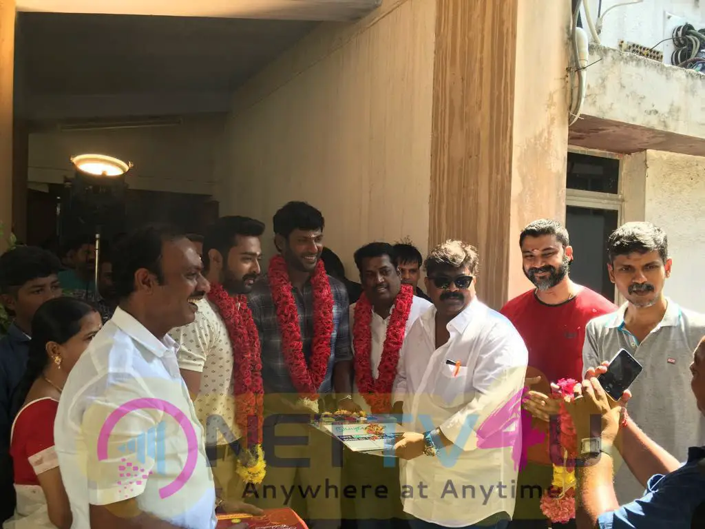Actor Vishal At Thupparivalan New Movie Shooting Started Today Pooja Stills Tamil Gallery