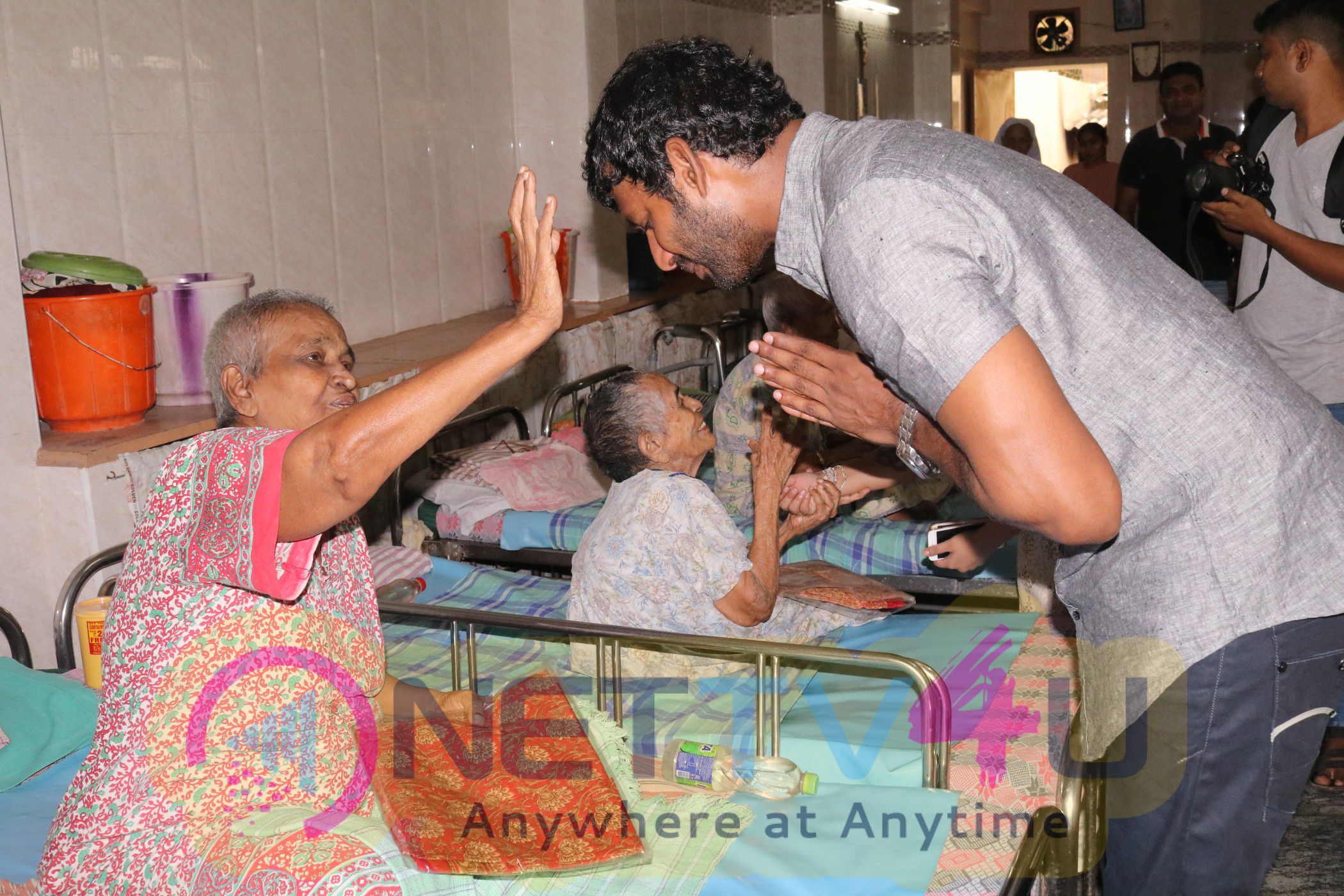 Actor Vishal Reddy Celebrate Is Birthday At Kasturi Gandhi Government Hospital In Tiruvallikeni And Gold Ring Fastidious And Mer