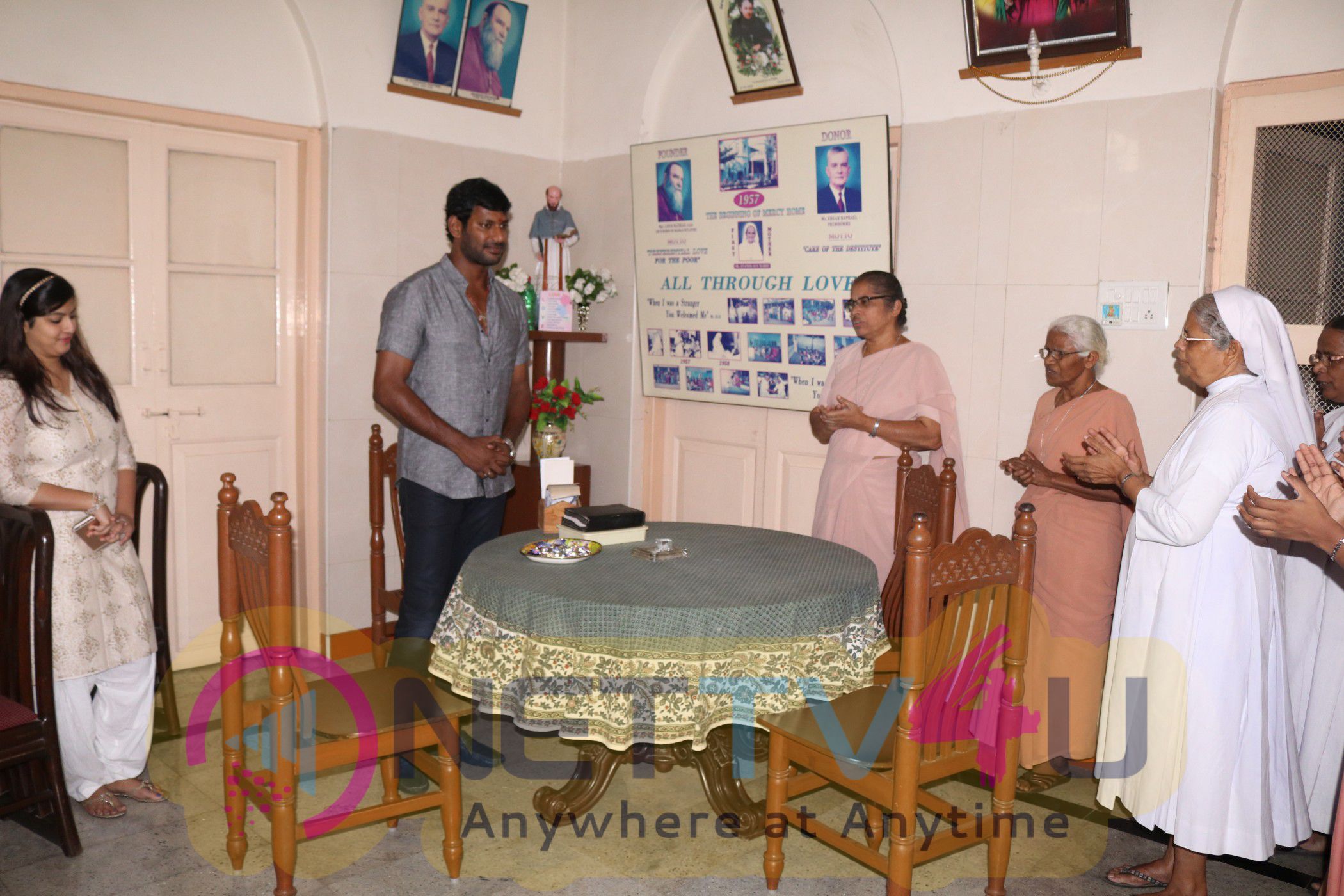 Actor Vishal Reddy Celebrate Is Birthday At Kasturi Gandhi Government Hospital In Tiruvallikeni And Gold Ring Fastidious And Mer